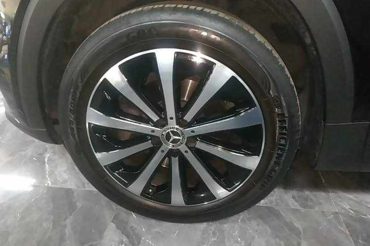 Used Mercedes-Benz GLB 2024 Refresh GLB 220 Fashion Edition
