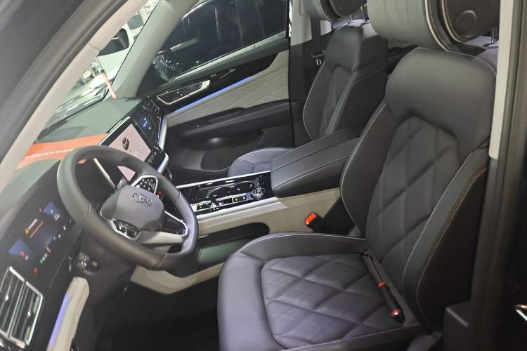 Used Volkswagen Teramont 2024 380TSI Four-Wheel Drive Longxiang Edition