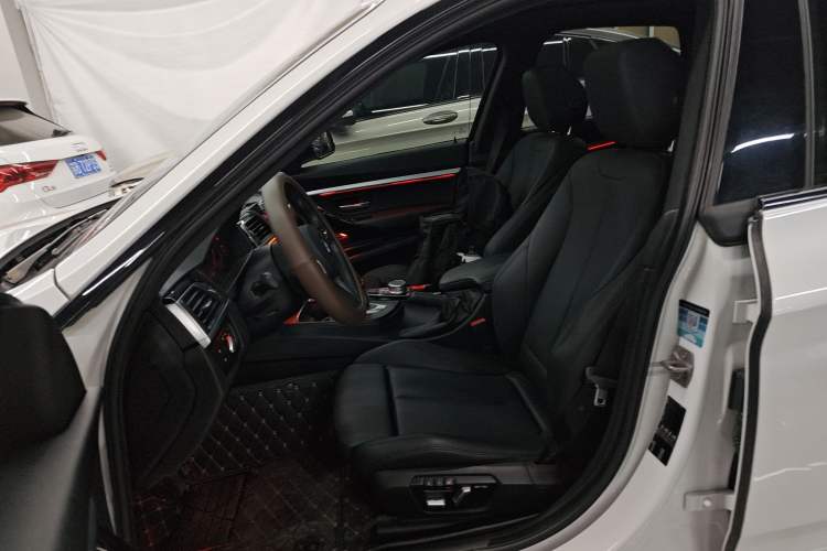 Used BMW 3 Series GT 2020 320i M Sport Package
