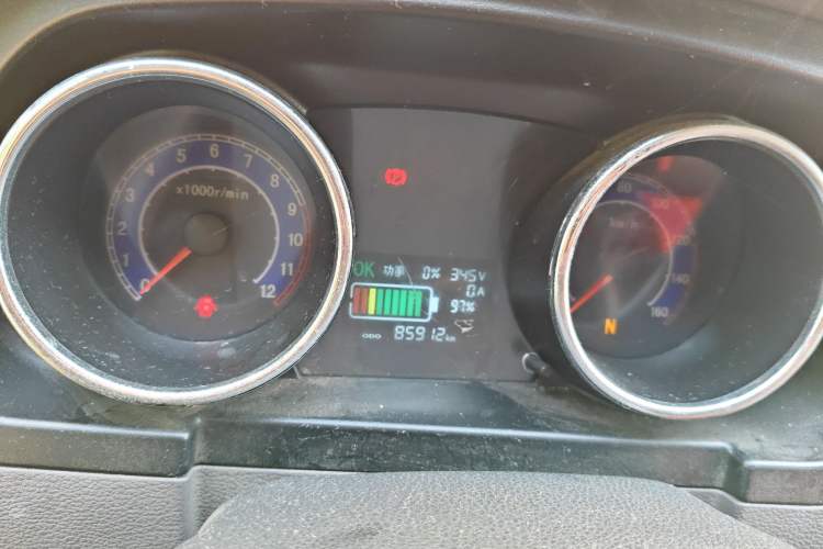 Used New Gonow Shuailing 2022 Standard Range with 41.64 kWh Lishen Power
