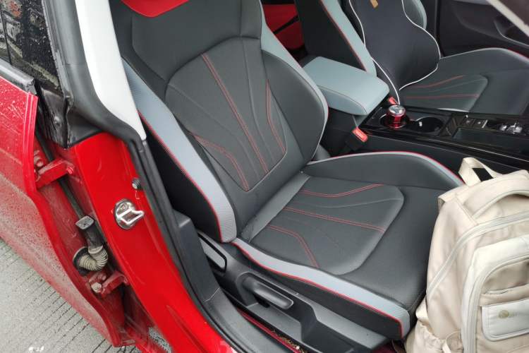 Used Volkswagen Lamando 2023 Lavida L 280TSI DSG Spicy Edition Right Front Seat