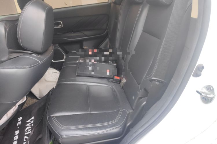 Used Mitsubishi Outlander 2019 2.0L Two-Wheel Drive Comfort Edition 5 Seats China V Standard