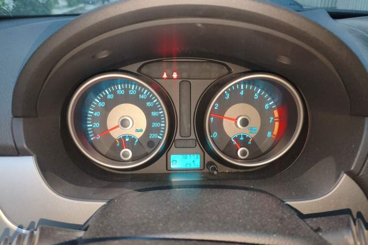 Used Buick Excelle 2013 1.5L Automatic Classic Model Instrument Cluster