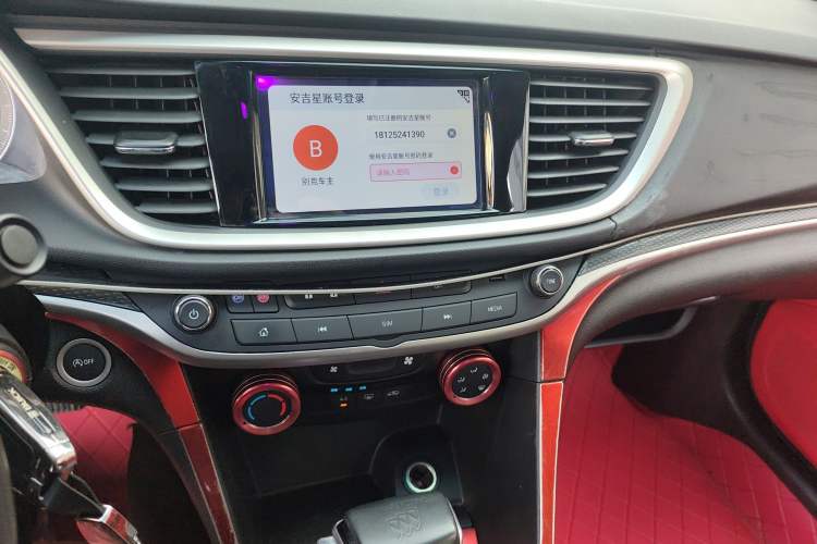 Used Buick GT 2021 Revised Version Flagship 1.5L Automatic Elite Edition Audio And AC Panel