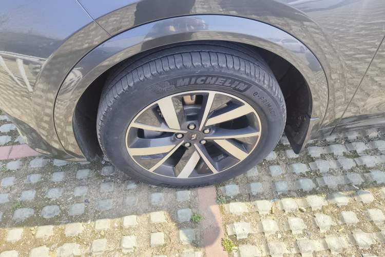 Used Li Auto L7 2023 Air model Exterior 4