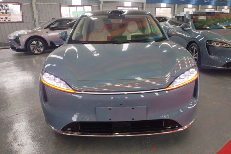 Used Hima Luxeed R7 2025 Range-Extended Version 360 km Max
