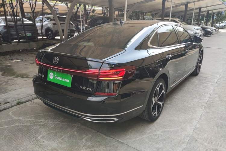 Used Volkswagen Passat 2023 Restyled 330TSI Starry Luxury Edition
