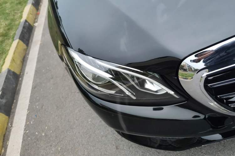 Used Mercedes-Benz E-Class 2019 E 300 L Stylish Model