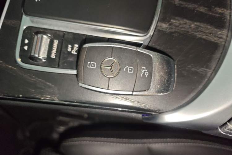 Used Mercedes-Benz C-Class 2020 Restyled C 200 L Fashion Edition Sport Version Vehicle Key