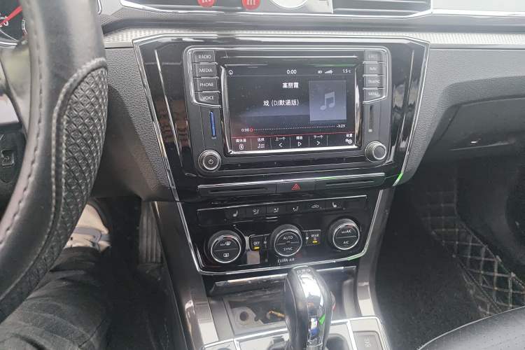 Used Volkswagen Passat 2016 330TSI DSG Prestige Edition
