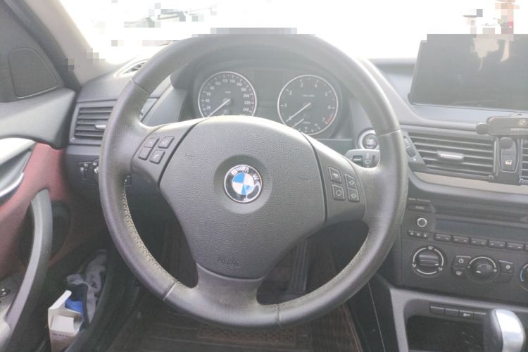 Used BMW X1 2012 sDrive18i Fashion Model
