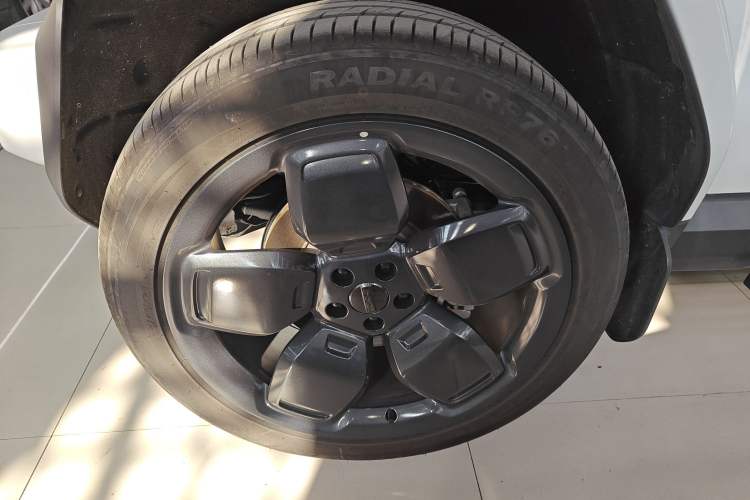 Used iCAR V23 2025 501 Four-Wheel Drive Advanced Version