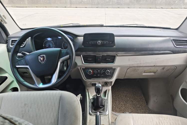 Used Jinbei New Hiace S 2021 1.5L Wealth Central Air-Conditioned Bus China VI Standard Model SWC15M Interior 2