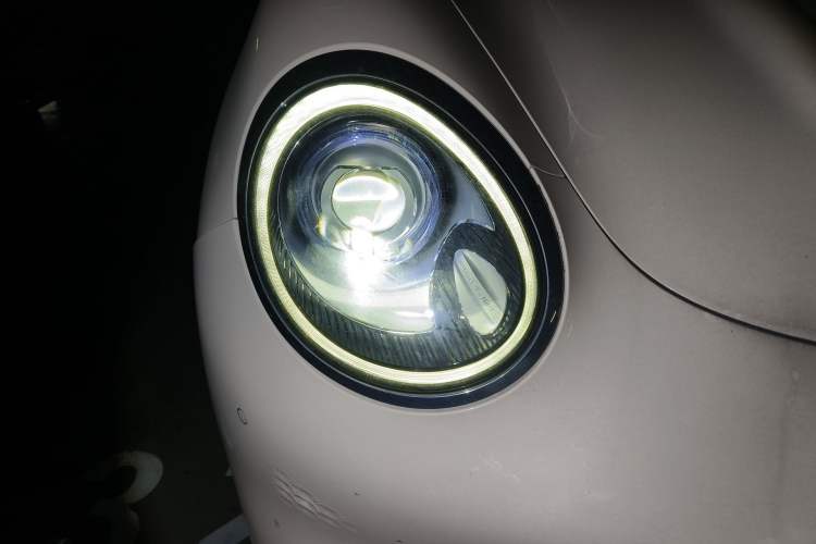 Used ORA Good Cat 2021 400km Standard Range Athena Edition Lithium Iron Phosphate