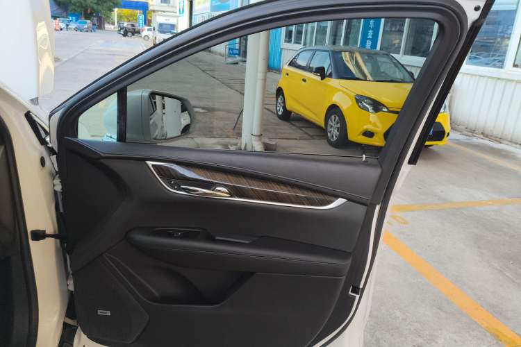 Used Cadillac XT5 2018 28T Four-Wheel Drive Luxury Model