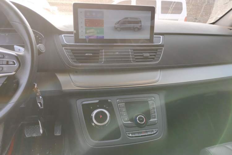 Used SAIC MAXUS G20 2023 ES 2.0T Gasoline Automatic Value Edition
