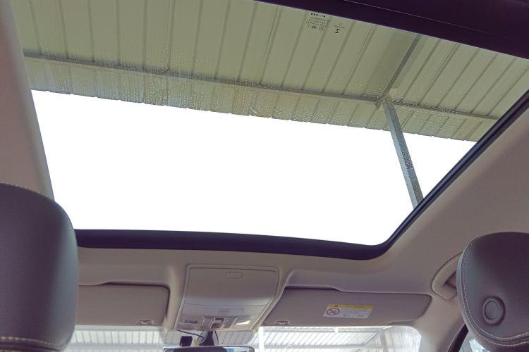 Used Volkswagen Tiguan L 2019 Revised 330TSI Automatic Two-Wheel Drive Smart & Luxury Edition China VI Standard