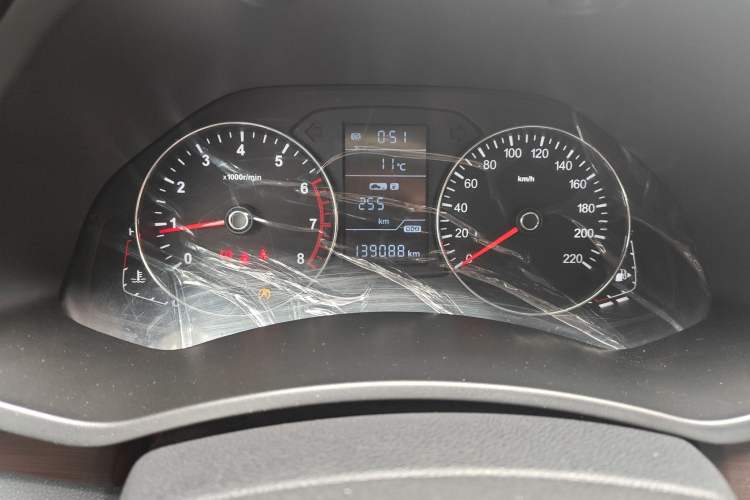 Used FAW Senya R7 2016 1.6L Manual Luxury Model Odometer Close Up