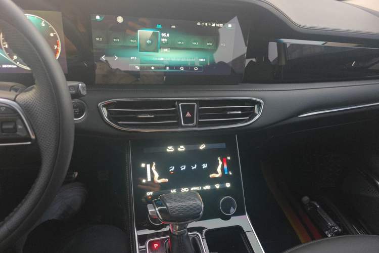 Used JETOUR X90 2020 1.6T DCT Shadow Edition 5 Seats