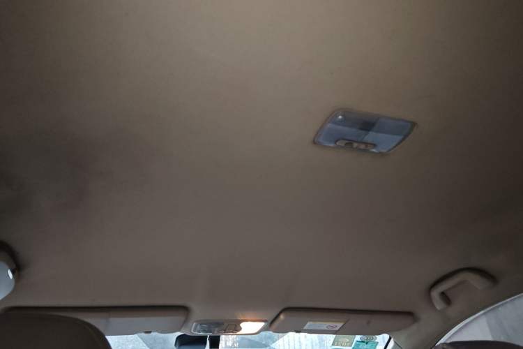 Used Haval H6 2011 2.0L Manual Two-Wheel Drive Elite Version Headliner