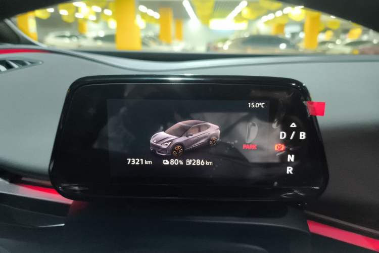 Used Volkswagen ID.UNYX 2025 Pure Model