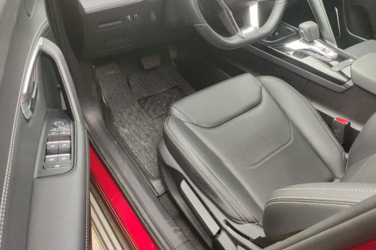 Used BYD Song Pro 2019 1.5T Automatic Elite Edition Driver Seat