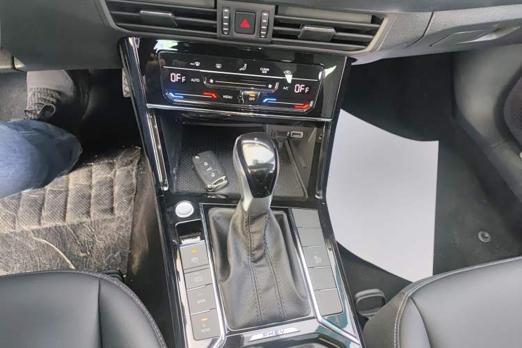 Used Volkswagen Passat New Energy 2025 430 PHEV Hybrid Business Edition Gear Lever