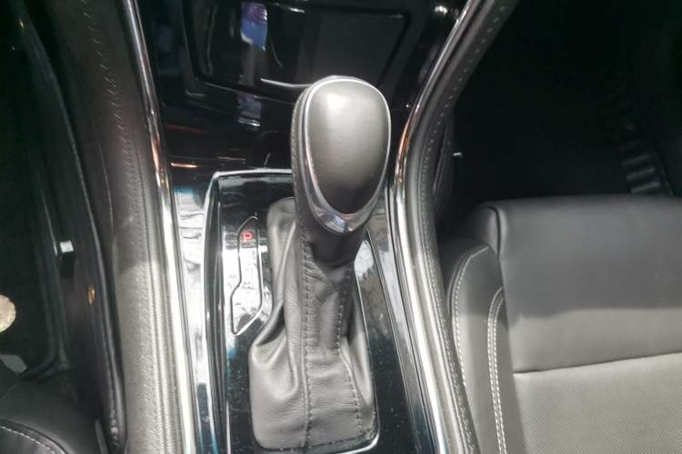 Used Cadillac ATS-L 2016 28T Fashion Edition
