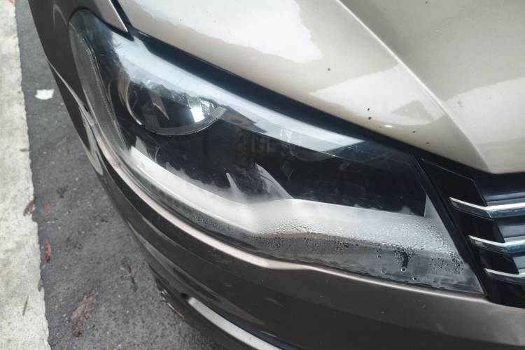 Used Volkswagen Bora 2014 1.6L Automatic Fashion Model Right Front Headlight