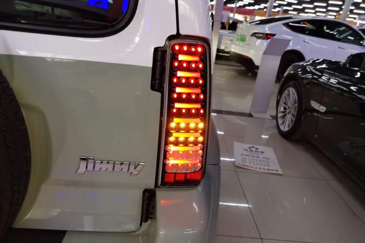 Used Suzuki Jimny 2012 1.3 AT JLX