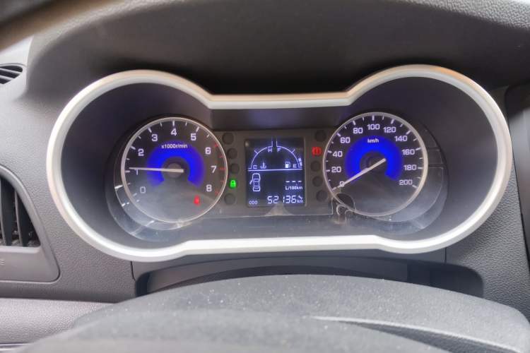 Used Dongfeng Aeolus AX3 2016 1.5L Manual ZhiKu Model