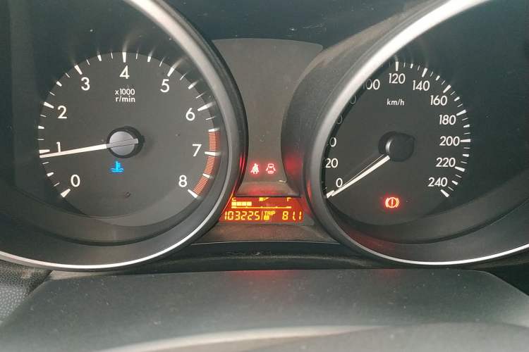 Used Mazda Mazda 3 2015 Sedan 1.6L Manual Comfort Model
