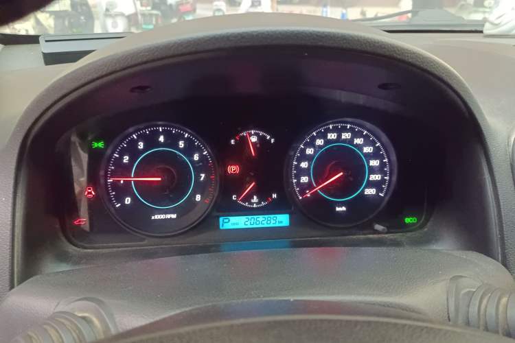 Used Chevrolet Captiva 2012 2.4L 4x4 Flagship Edition 7 Seats