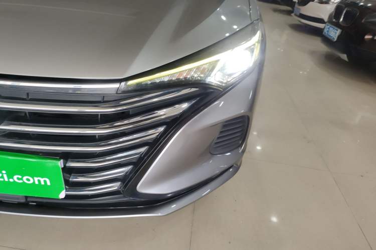 Used CHANGAN Eado 2021 PLUS 1.6L GDI CVT Luxury Model Left Front Headlight