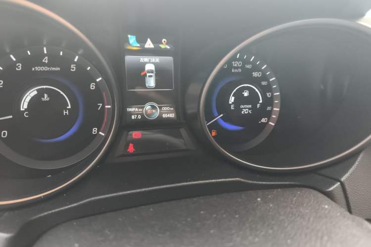 Used Changan CS75 2014 2.0L Manual Luxury Version China IV Standard