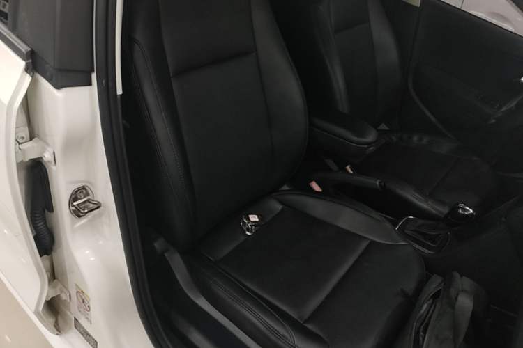Used Volkswagen Polo 2014 1.4L Automatic Comfort Edition
