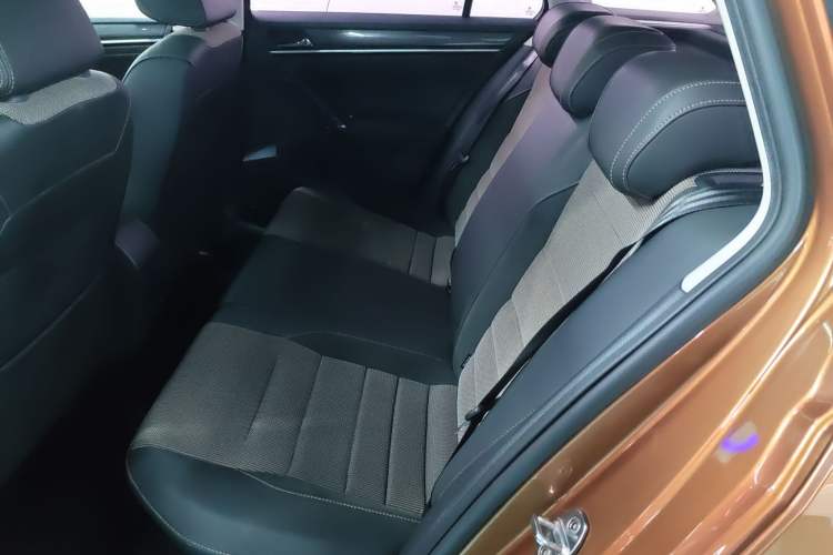 Used Volkswagen C-TREK 2017 1.6L Automatic Comfort Model Left Rear Seat