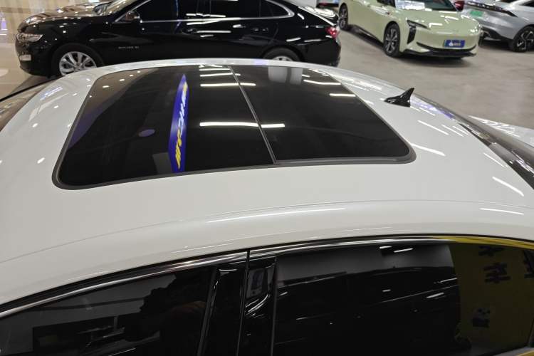 Used CHANGAN Eado 2021 PLUS Blue Whale NE 1.4T GDI DCT Flagship Model Roof