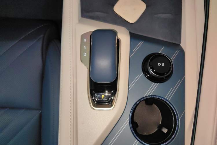 Used Zeekr 001 2025 YOU Edition 100 kWh All-Wheel Drive
