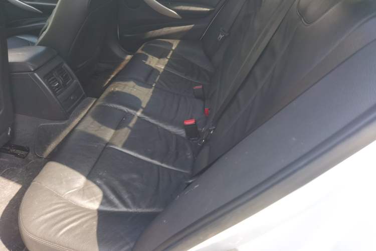 Used BMW 3 Series 2014 320i Sport Edition