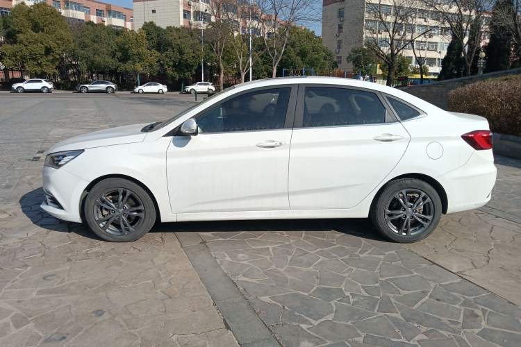 Used CHANGAN Eado DT 2019 1.6L Automatic Smart Enjoyment Model China VI Standard
