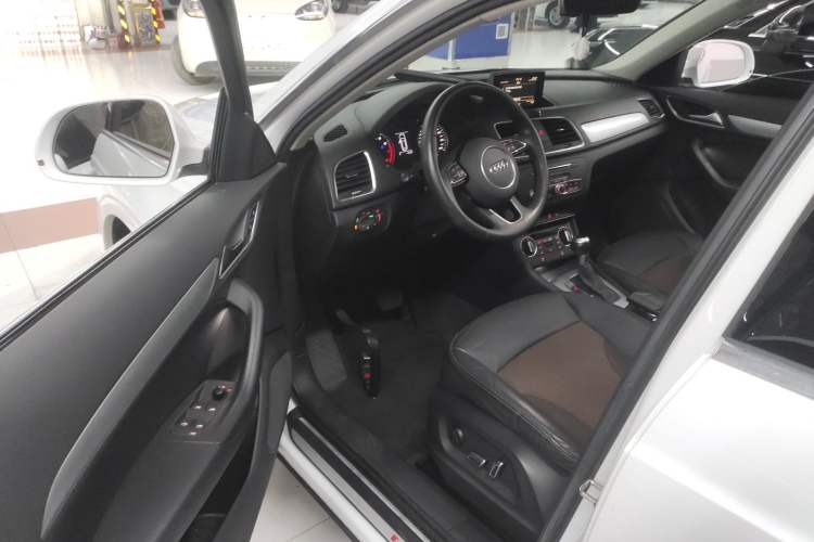 Used Audi Q3 2018 35 TFSI Fashion Edition Collector's Model