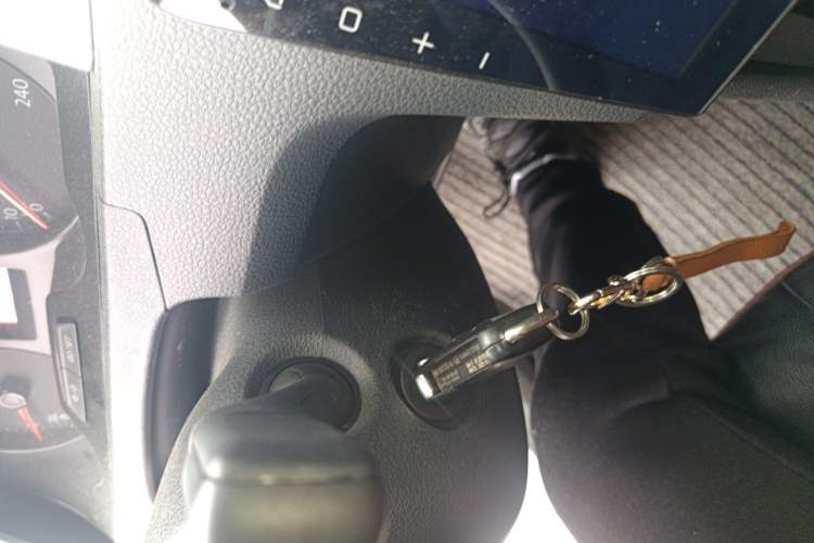 Used Volkswagen Santana 2015 Haval H6 1.6L Automatic Luxury Model Vehicle Key