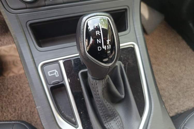 Used Geely Auto Vision 2020 1.5L CVT Asian Games Edition Gear Lever