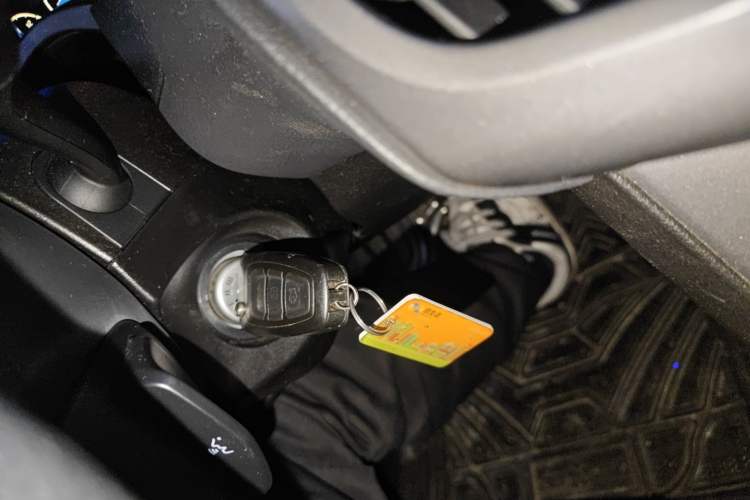 Used Ford Focus 2012 Hatchback 1.6L Automatic Fashion Edition Vehicle Key