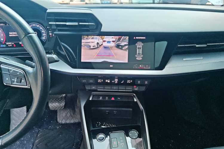 Used Audi A3 2024 A3L Limousine 35 TFSI Fashion Sport Model Audio And AC Panel