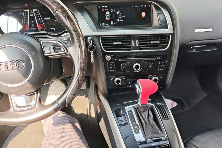 Used Audi A5 2014 Cabriolet 45 TFSI
