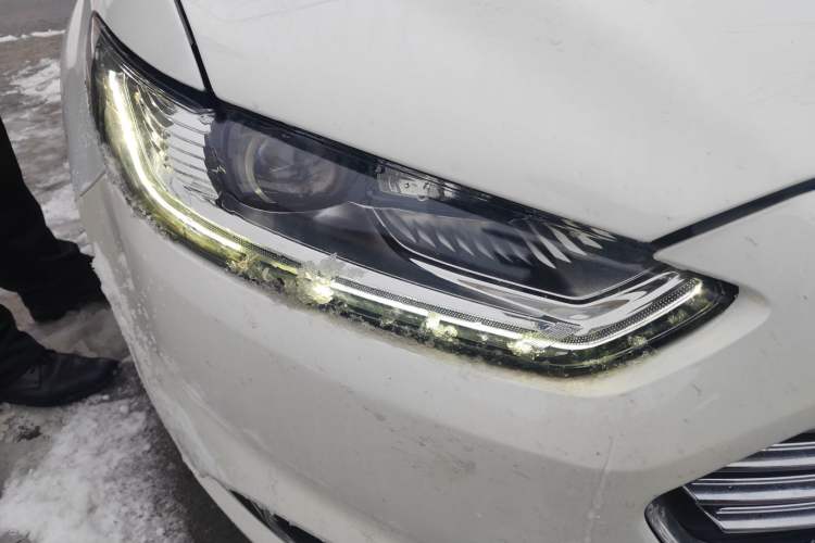 Used Ford Mondeo 2013 2.0L GTDi 200 Luxury Model