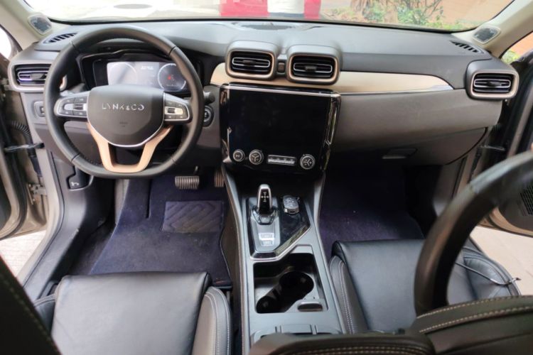 Used Lynk & Co 03 2018 1.5TD DCT Pro Version China V Standard Center Console