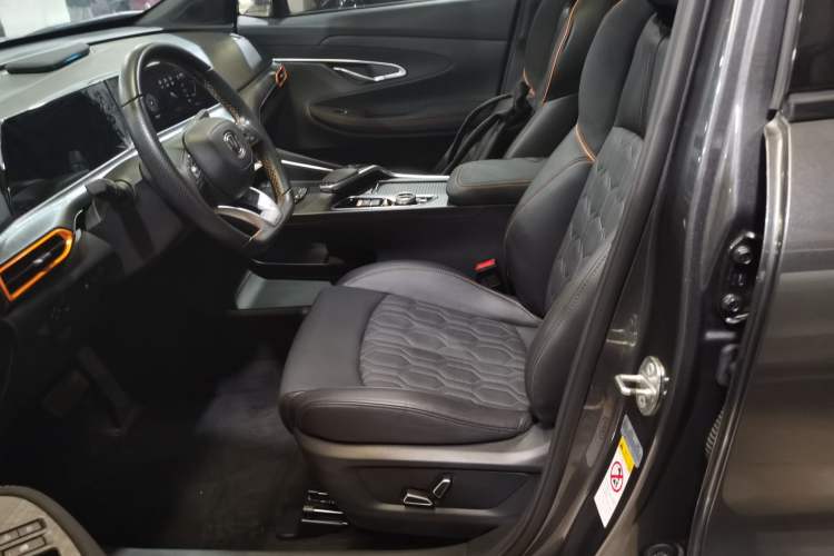 Used Changan UNI-T 2022 1.5T Prestige Version